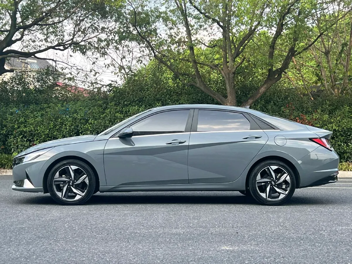 2021 Hyundai Elantra 1.5L 115HP L4 CVT,autocango,china used car exporter,china ev exporter,chinese used car exporter,chinese used ev exporter