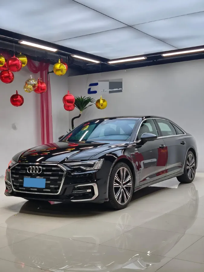 2024 Audi A6L 2.0T 245HP L4 7DCT,autocango,china used car exporter,china ev exporter,chinese used car exporter,chinese used ev exporter