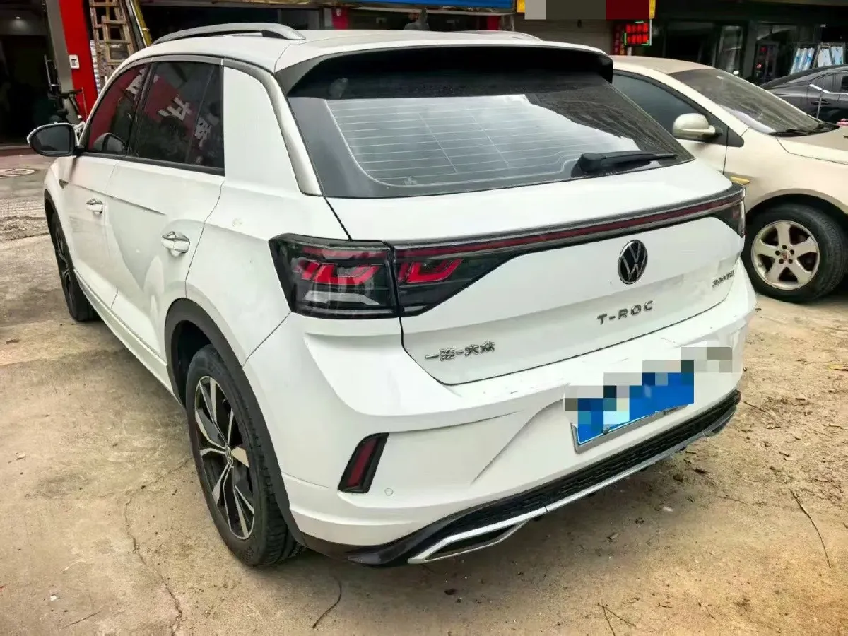 2023 Volkswagen T-Roc 1.5T 160HP L4 7DCT,autocango,china used car exporter,china ev exporter,chinese used car exporter,chinese used ev exporter