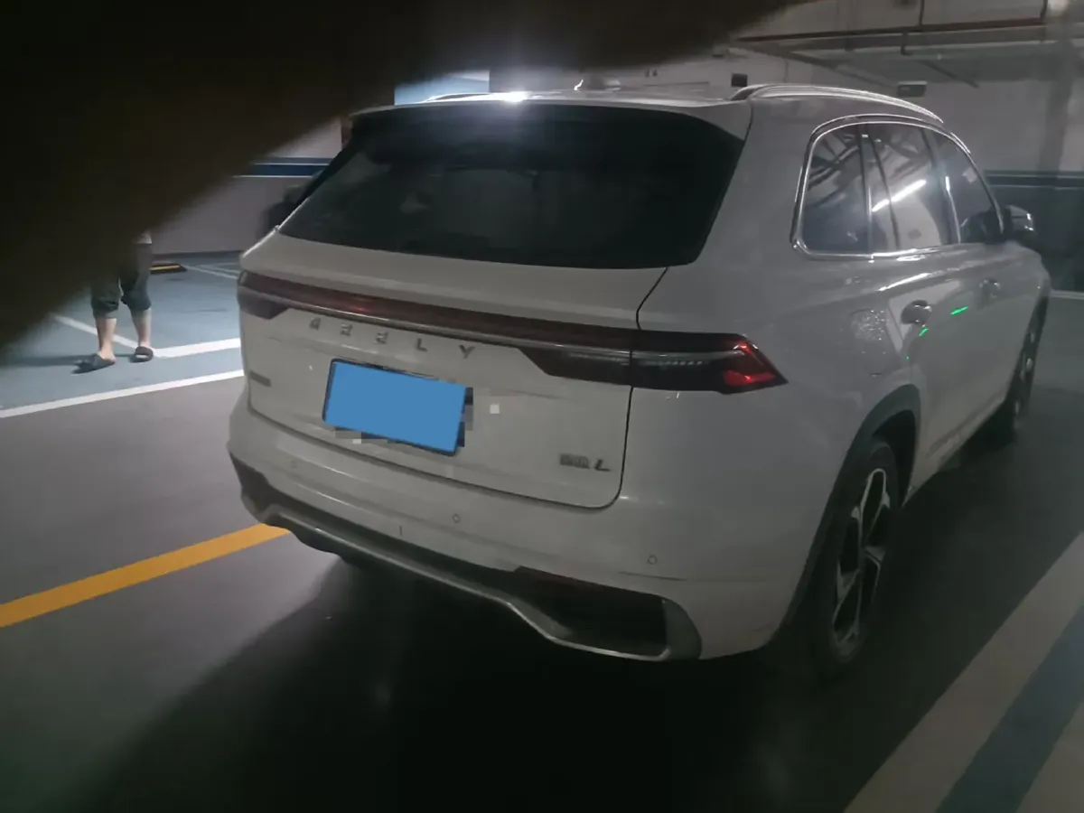 2021 Geely Monjaro 2.0T 218HP L4 7DCT,autocango,china used car exporter,china ev exporter,chinese used car exporter,chinese used ev exporter