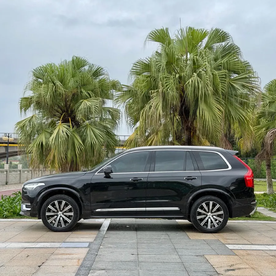 2020 Volvo XC90 2.0T 320HP L4 8AT,autocango,china used car exporter,china ev exporter,chinese used car exporter,chinese used ev exporter