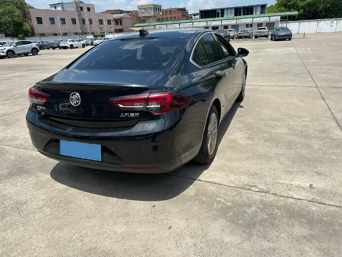 2019 Buick Regal 1.5T 170HP L4 9AT,autocango,china used car exporter,china ev exporter,chinese used car exporter,chinese used ev exporter