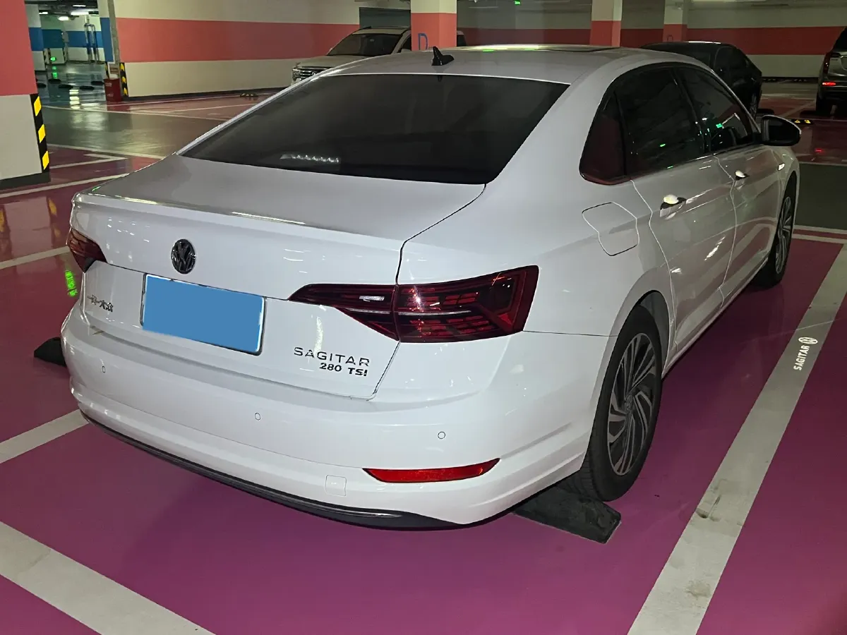 2021 Volkswagen Sagitar 1.4T 150HP L4 7DCT,autocango,china used car exporter,china ev exporter,chinese used car exporter,chinese used ev exporter