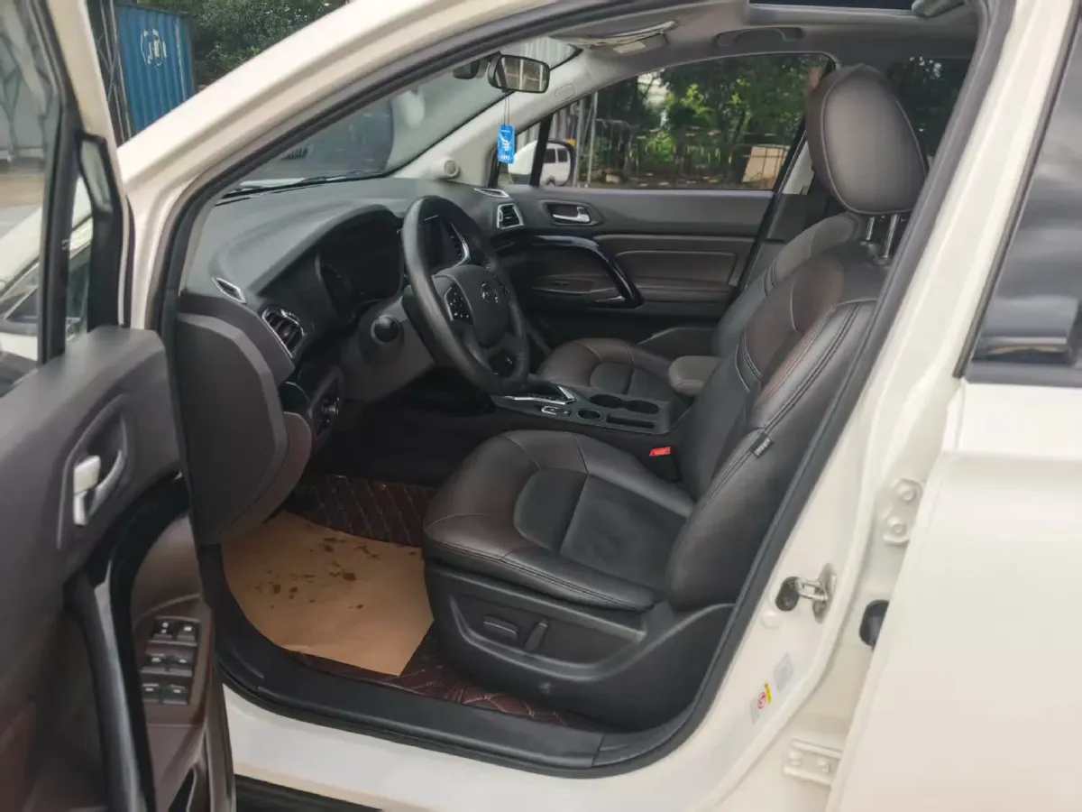 2017 GAC Trumpchi GS4 1.5T 152HP L4 6AT,autocango,china used car exporter,china ev exporter,chinese used car exporter,chinese used ev exporter