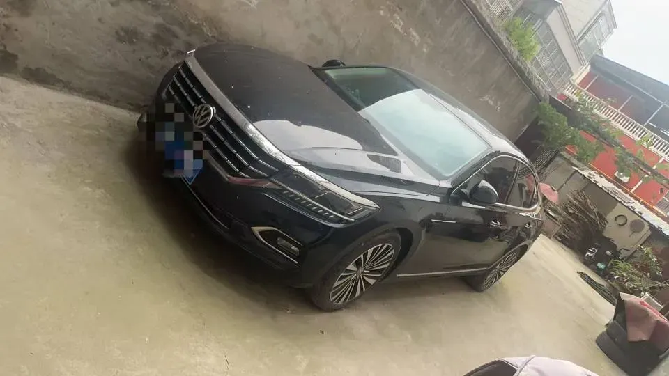 2019 Volvo V40 1.5T 152HP L4 6AT,autocango,china used car exporter,china ev exporter,chinese used car exporter,chinese used ev exporter