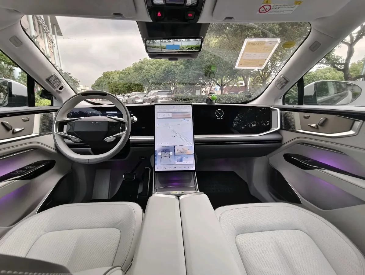 2023 HiPhi Y BEV 76.6KWH,autocango,china used car exporter,china ev exporter,chinese used car exporter,chinese used ev exporter