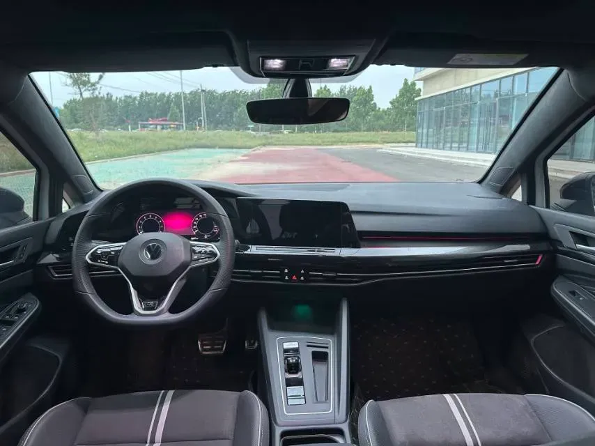 2023 Volkswagen Golf 1.4T 150HP L4 7DCT,autocango,china used car exporter,china ev exporter,chinese used car exporter,chinese used ev exporter