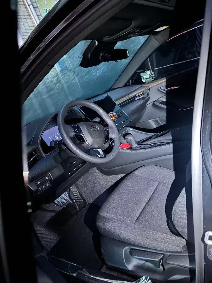 2024 Toyota Avalon 2.0L 173HP L4 CVT,autocango,china used car exporter,china ev exporter,chinese used car exporter,chinese used ev exporter