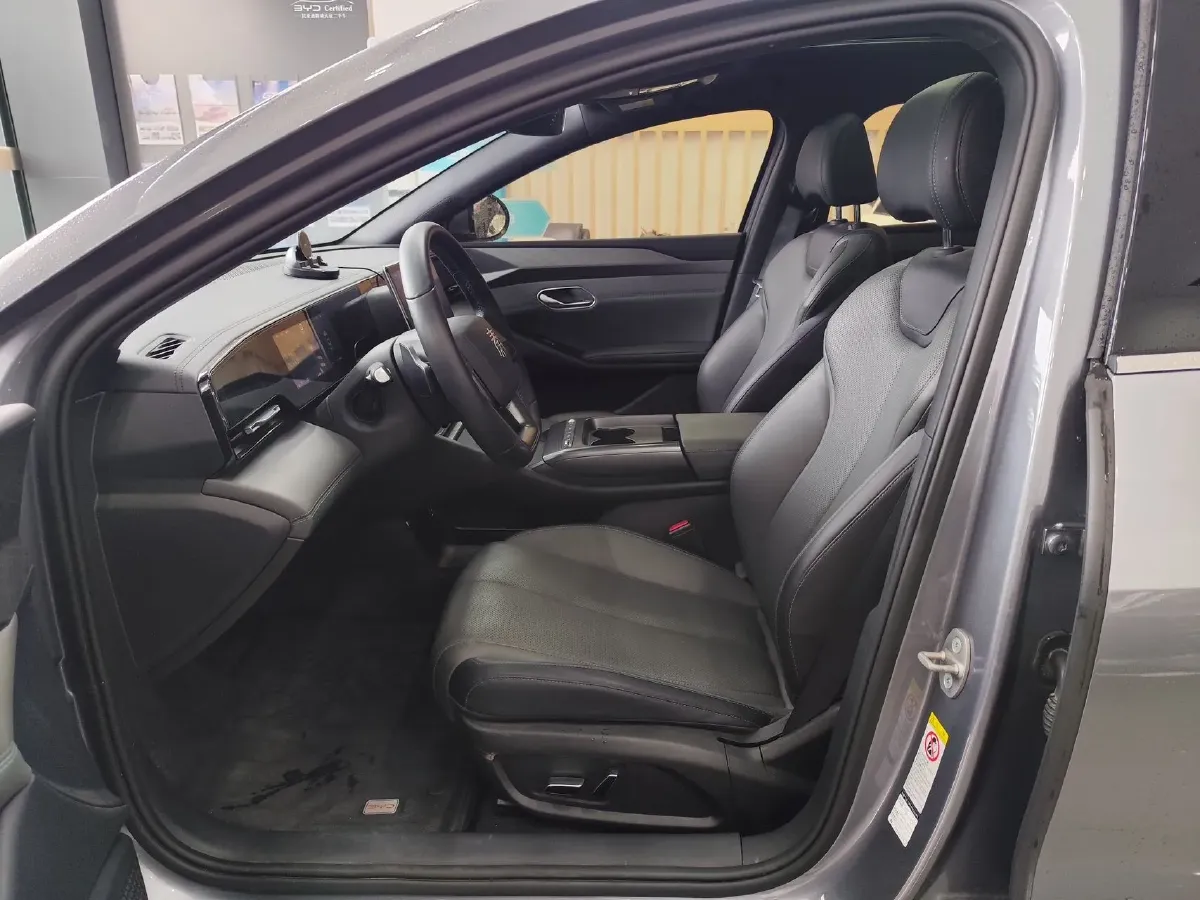 2025 BYD QinL BEV,autocango,china used car exporter,china ev exporter,chinese used car exporter,chinese used ev exporter