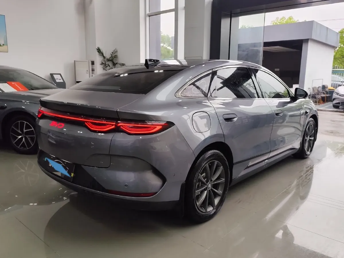 2025 BYD QinL BEV,autocango,china used car exporter,china ev exporter,chinese used car exporter,chinese used ev exporter