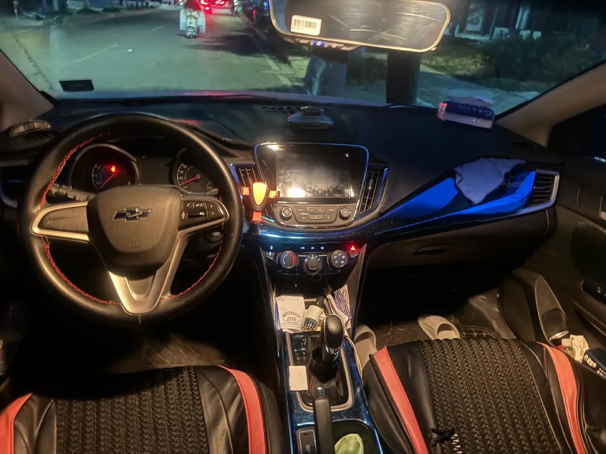 2019 Chevrolet Monza 1.0T 125HP L3 6DCT,autocango,china used car exporter,china ev exporter,chinese used car exporter,chinese used ev exporter