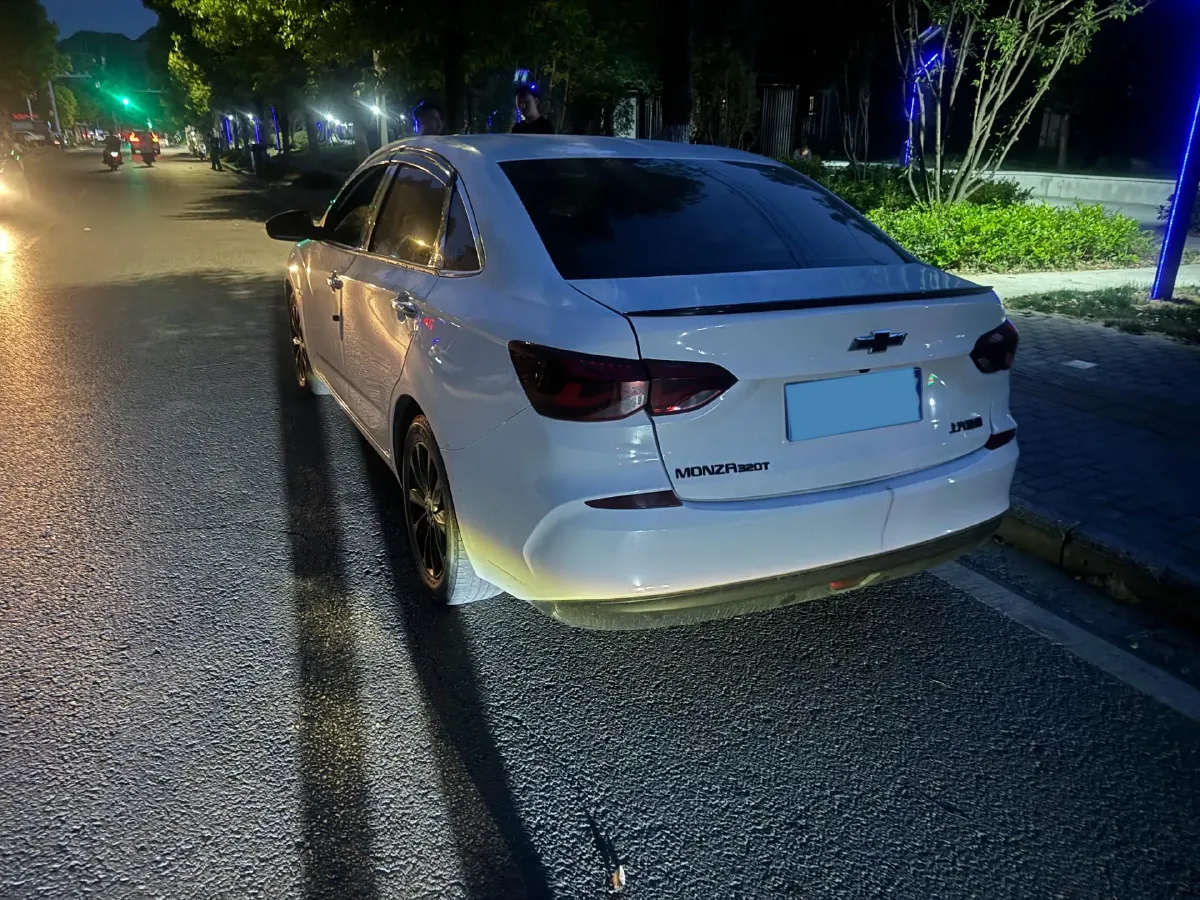 2019 Chevrolet Monza 1.0T 125HP L3 6DCT,autocango,china used car exporter,china ev exporter,chinese used car exporter,chinese used ev exporter