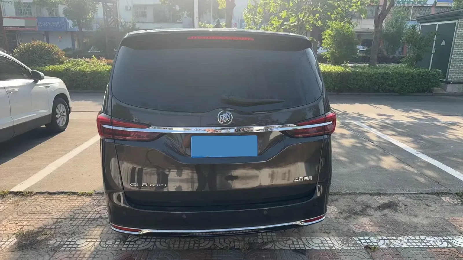 2021 Buick GL8 2.0T 237HP L4 9AT,autocango,china used car exporter,china ev exporter,chinese used car exporter,chinese used ev exporter