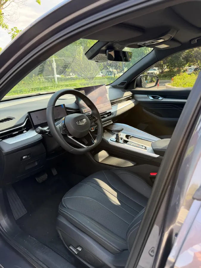 2025 Geely Preface 1.5T 181HP L4 7DCT,autocango,china used car exporter,china ev exporter,chinese used car exporter,chinese used ev exporter