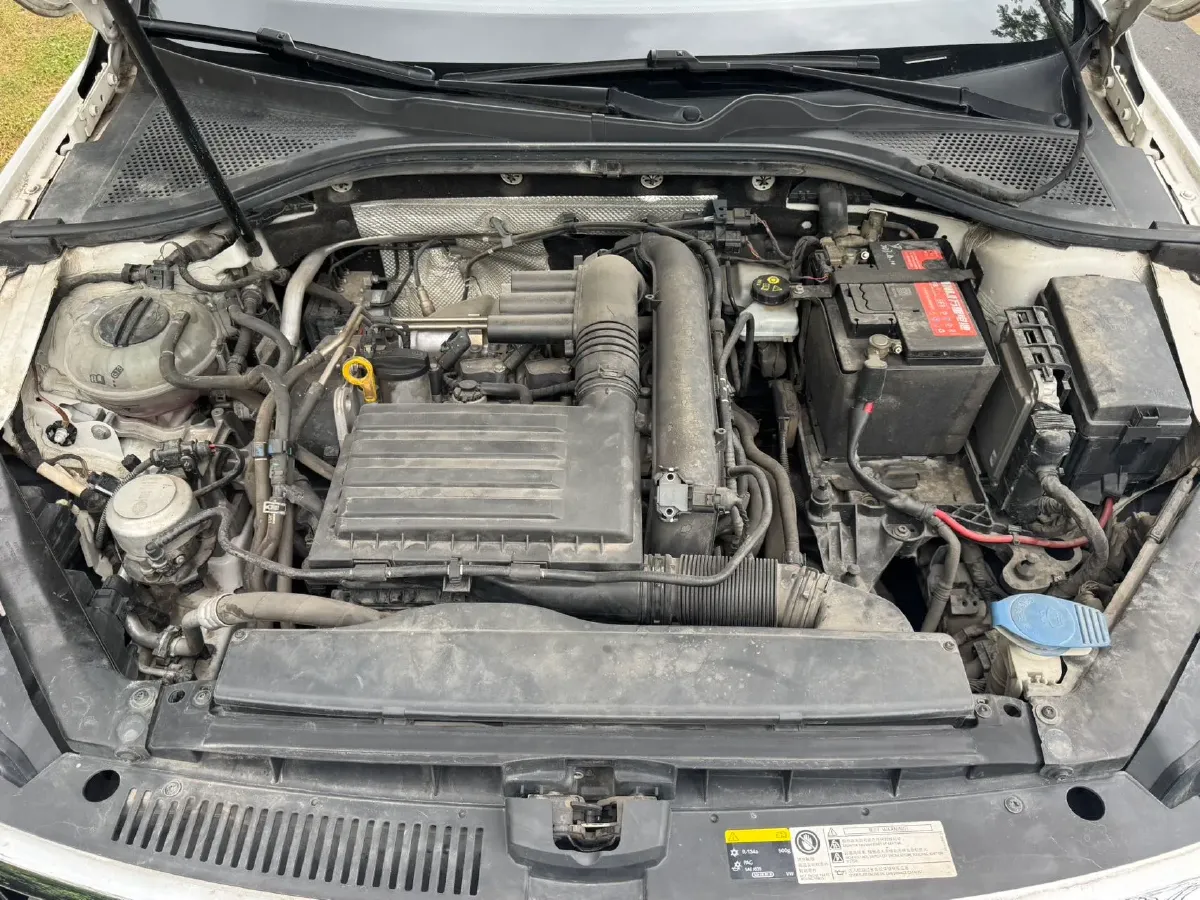 2019 Volkswagen T-Cross 1.4T 150HP L4 7DCT,autocango,china used car exporter,china ev exporter,chinese used car exporter,chinese used ev exporter