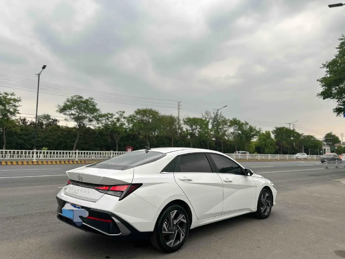 2023 Hyundai Elantra 1.5L 115HP L4 CVT,autocango,china used car exporter,china ev exporter,chinese used car exporter,chinese used ev exporter