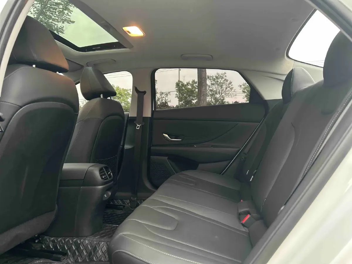 2023 Hyundai Elantra 1.5L 115HP L4 CVT,autocango,china used car exporter,china ev exporter,chinese used car exporter,chinese used ev exporter