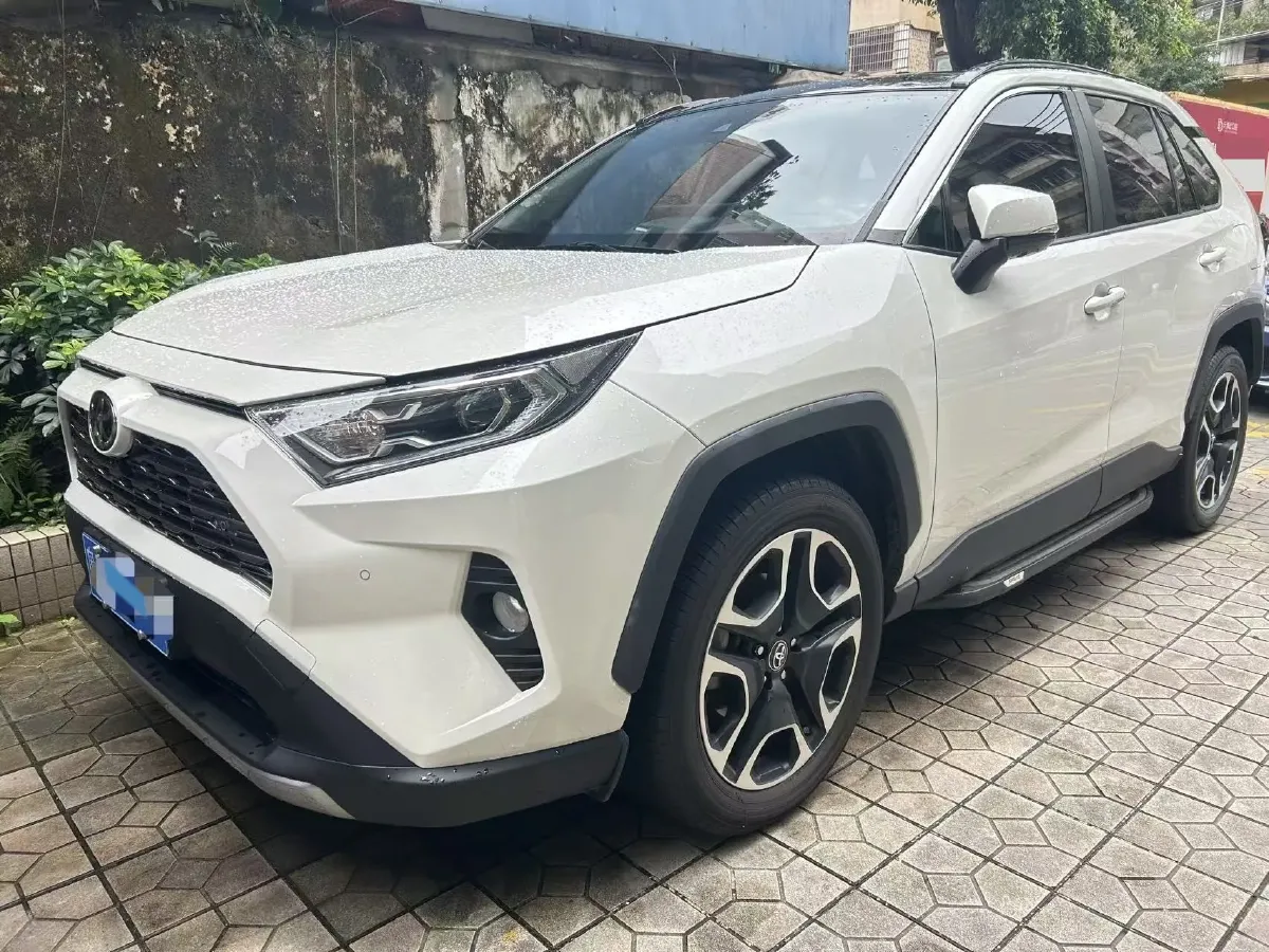 2020 Toyota RAV4 2.0L 171HP L4 CVT,autocango,china used car exporter,china ev exporter,chinese used car exporter,chinese used ev exporter