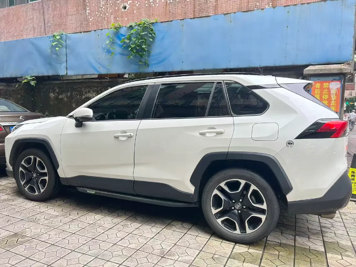 2020 Toyota RAV4 2.0L 171HP L4 CVT,autocango,china used car exporter,china ev exporter,chinese used car exporter,chinese used ev exporter