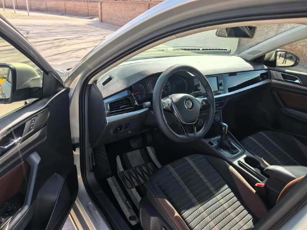 2019 Volkswagen Sagitar 1.2T 116HP L4 7DCT,autocango,china used car exporter,china ev exporter,chinese used car exporter,chinese used ev exporter