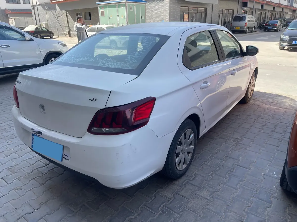 2017 Peugeot 301 1.6L 117HP L4 5MT,autocango,china used car exporter,china ev exporter,chinese used car exporter,chinese used ev exporter