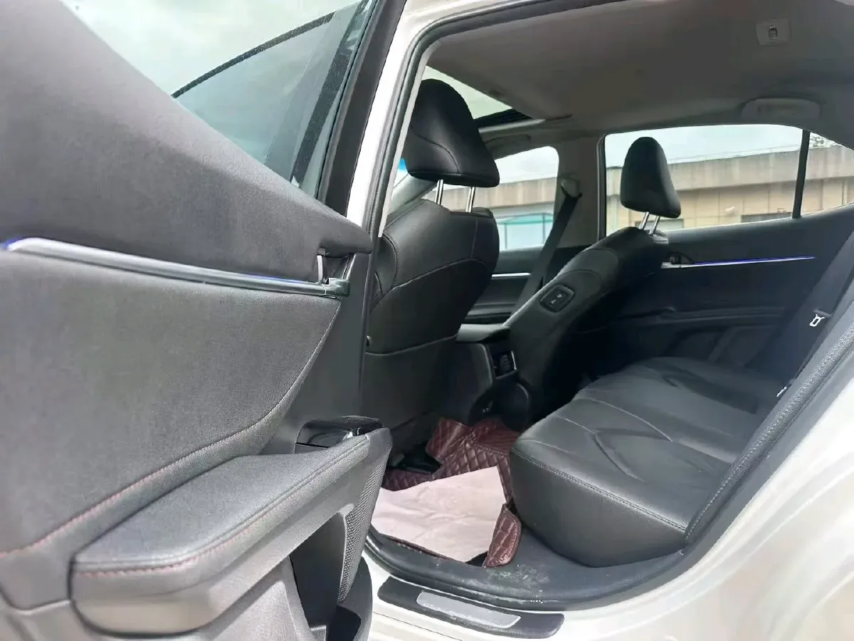 2021 Toyota Camry 2.0L 178HP L4 CVT,autocango,china used car exporter,china ev exporter,chinese used car exporter,chinese used ev exporter