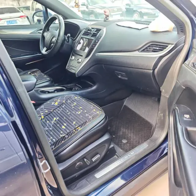 2017 Lincoln MKC 2.0T 203HP L4 6AT,autocango,china used car exporter,china ev exporter,chinese used car exporter,chinese used ev exporter