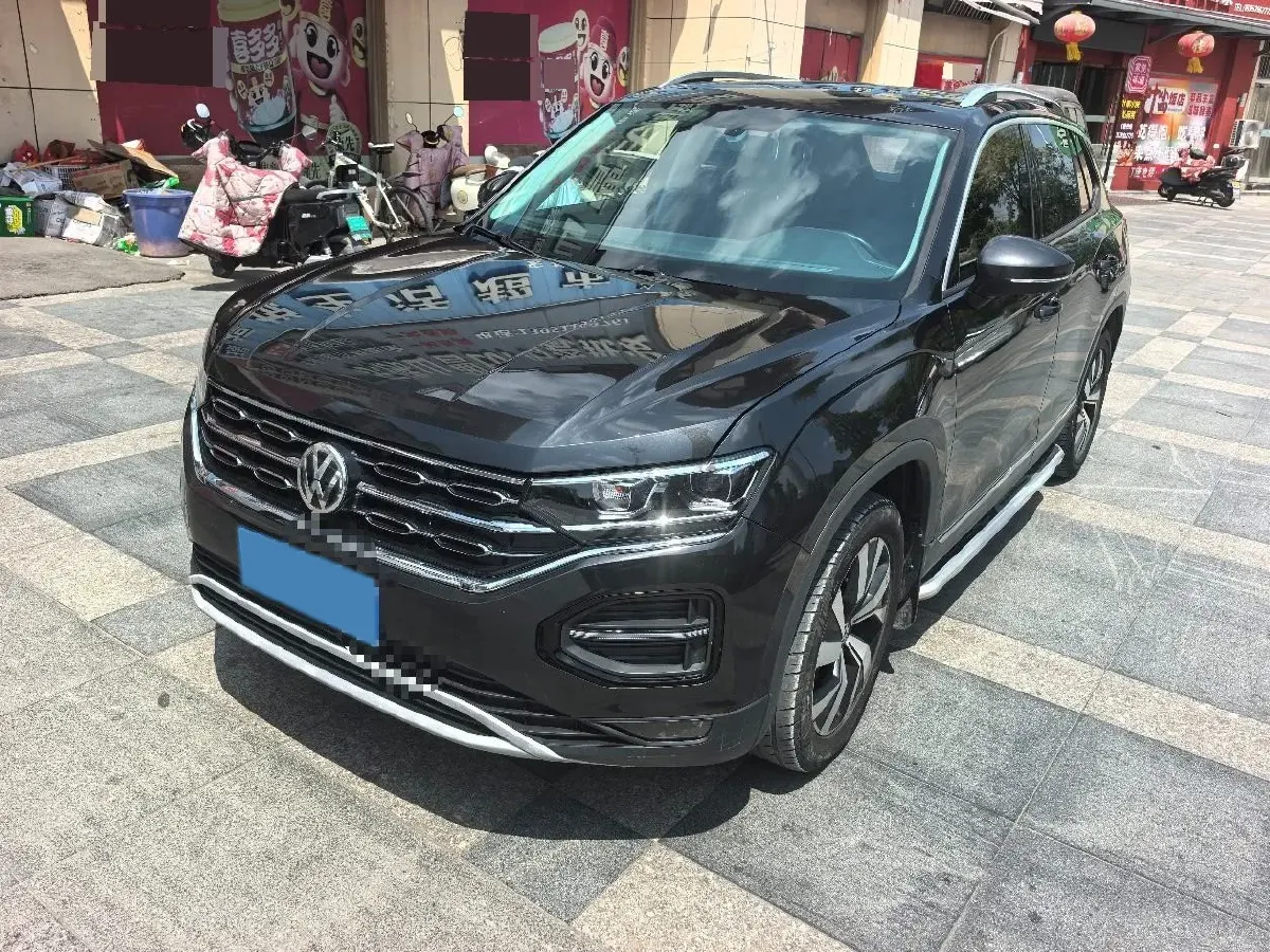 2019 Jeep Cherokee 2.0T 234HP L4 9AT,autocango,china used car exporter,china ev exporter,chinese used car exporter,chinese used ev exporter