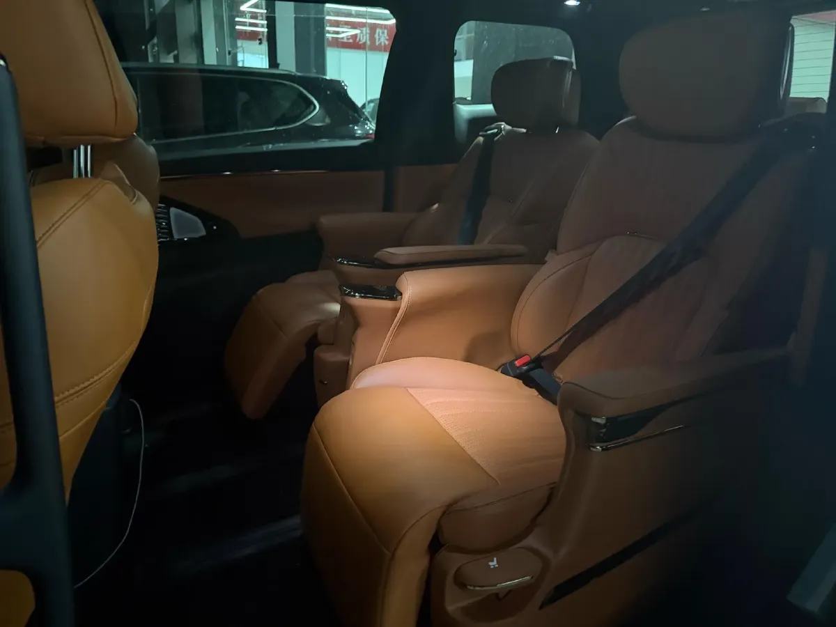 2026 BAW RuiSheng M8 REEV 152HP REEV,autocango,china used car exporter,china ev exporter,chinese used car exporter,chinese used ev exporter