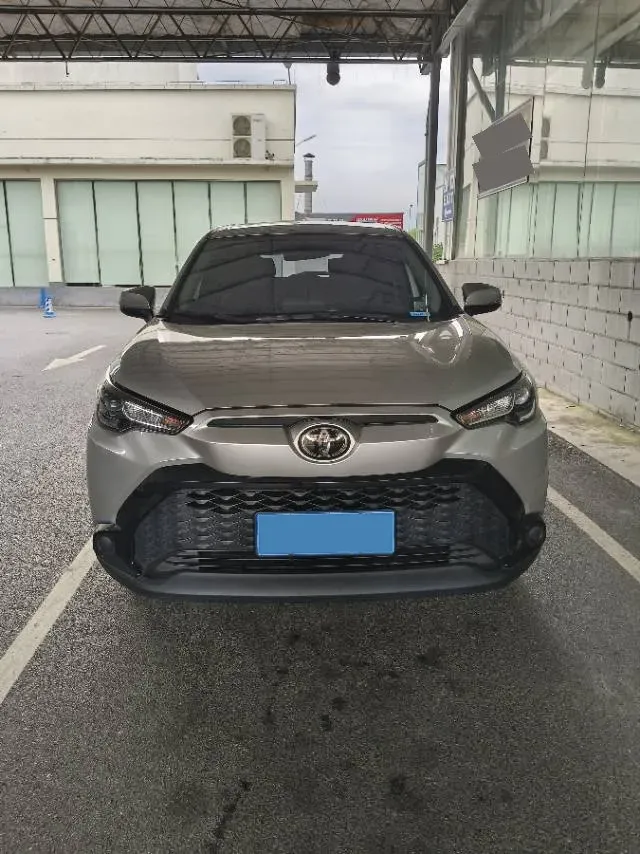 2022 Toyota Frontlander 2.0L 171HP L4 CVT,autocango,china used car exporter,china ev exporter,chinese used car exporter,chinese used ev exporter