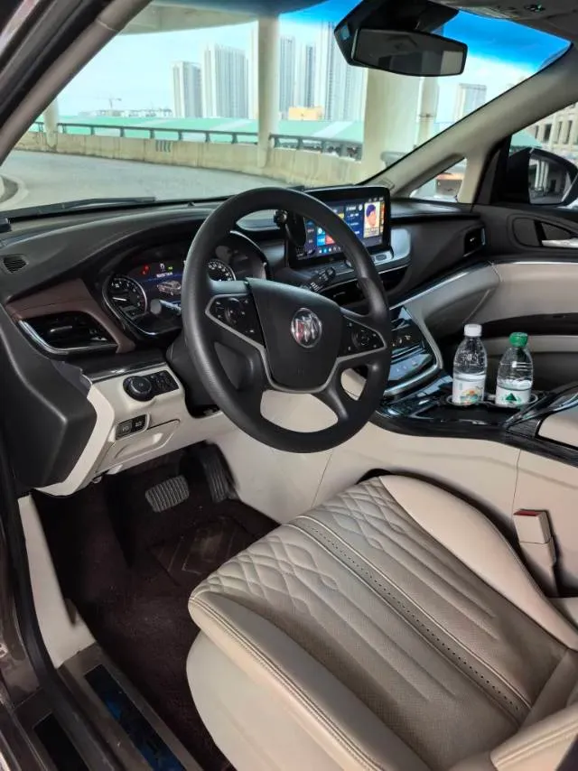2023 Buick GL8 2.0T 237HP L4 9AT,autocango,china used car exporter,china ev exporter,chinese used car exporter,chinese used ev exporter