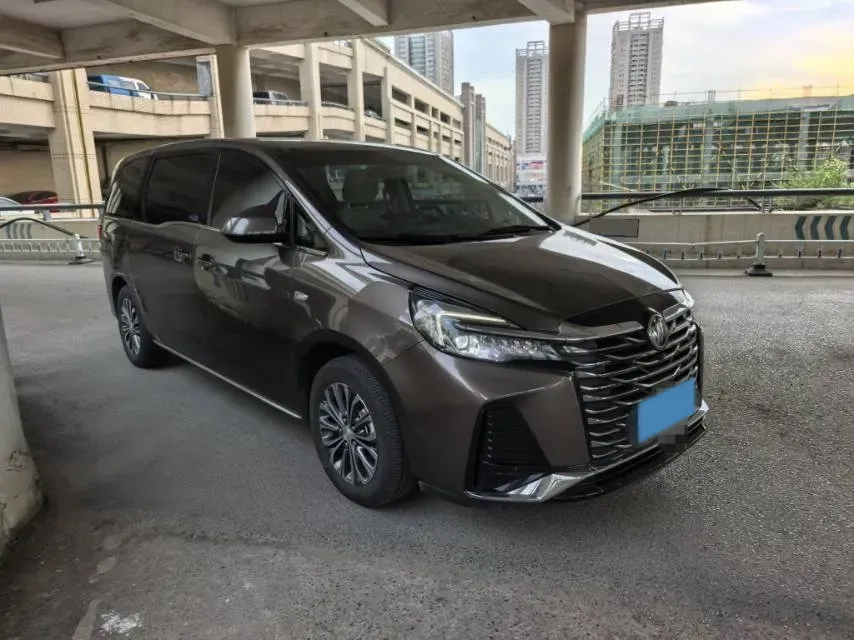 2023 Buick GL8 2.0T 237HP L4 9AT,autocango,china used car exporter,china ev exporter,chinese used car exporter,chinese used ev exporter