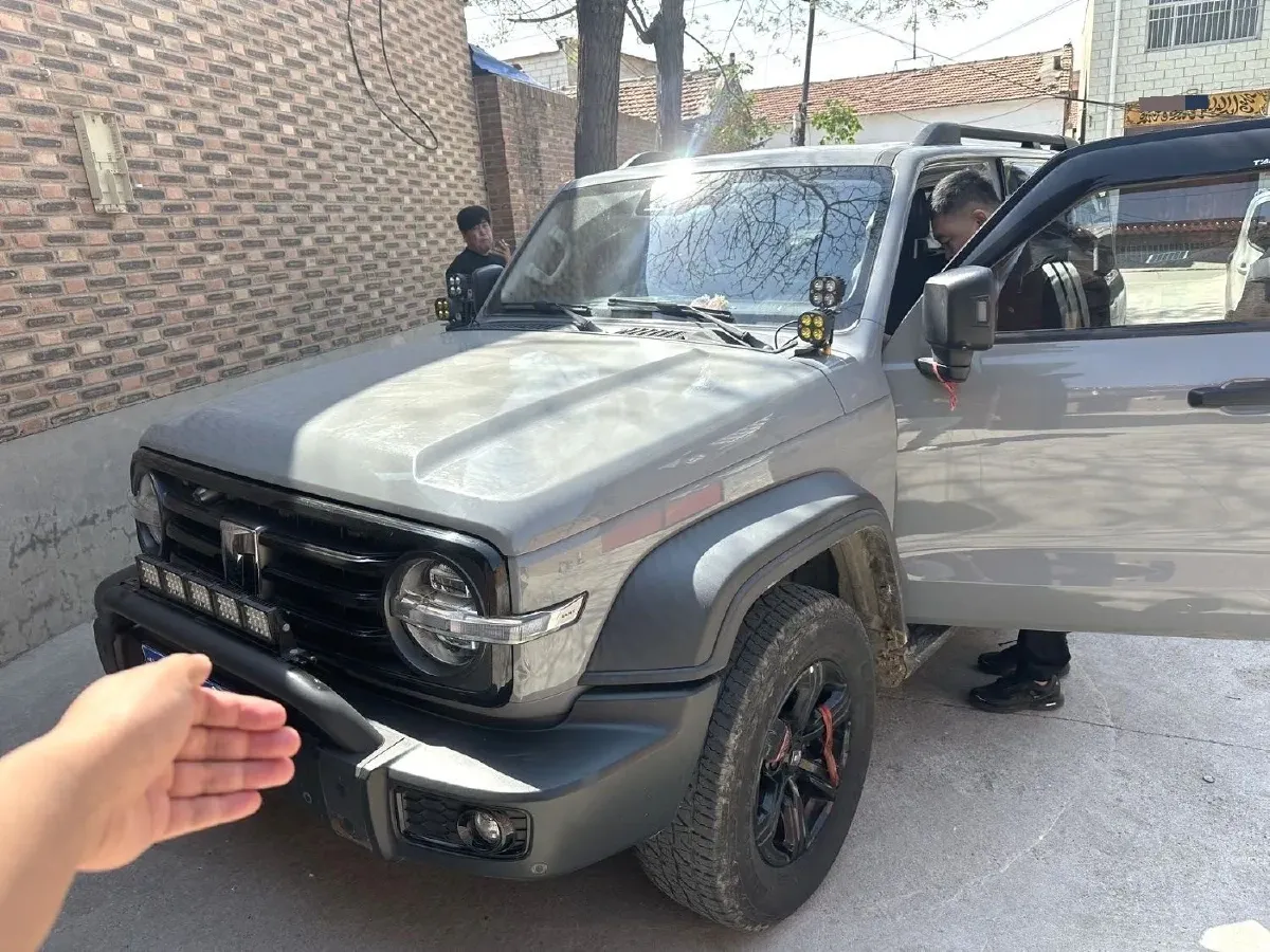 2021 Tank 300 2.0T 227HP L4 8AT,autocango,china used car exporter,china ev exporter,chinese used car exporter,chinese used ev exporter