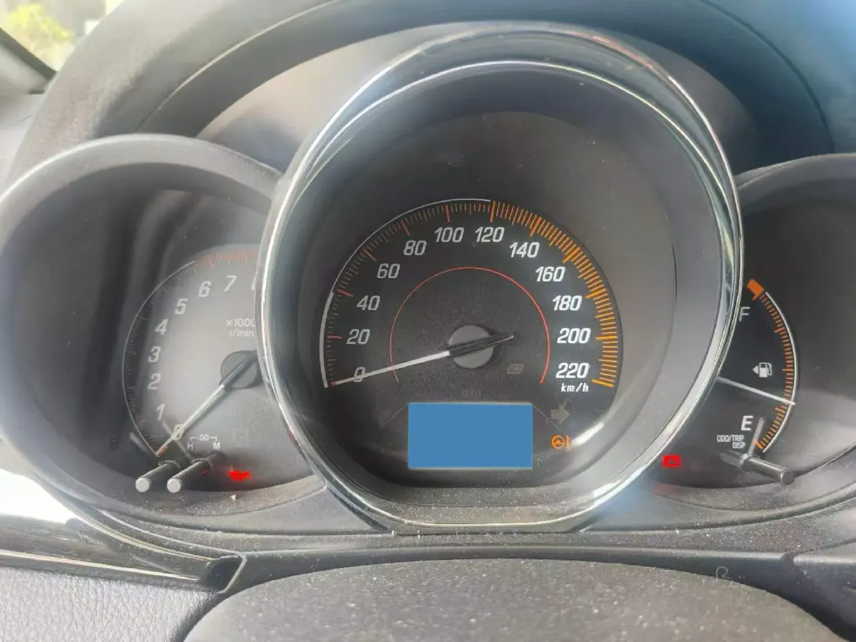 2020 Toyota Yaris L 1.5L 110HP L4 CVT,autocango,china used car exporter,china ev exporter,chinese used car exporter,chinese used ev exporter