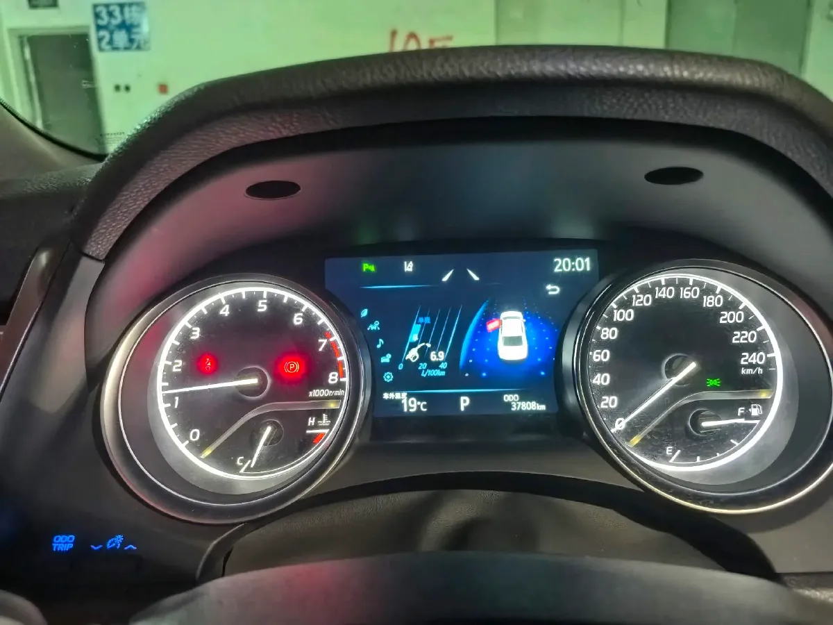 2023 Toyota Camry 2.0L 177HP L4 CVT,autocango,china used car exporter,china ev exporter,chinese used car exporter,chinese used ev exporter