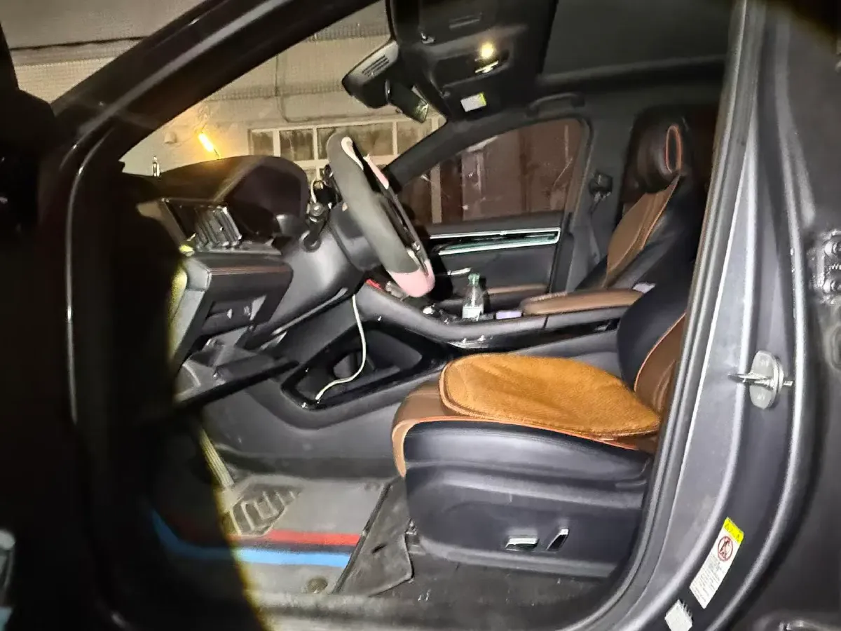 2020 BYD Song Plus 1.5T 185HP L4 7DCT,autocango,china used car exporter,china ev exporter,chinese used car exporter,chinese used ev exporter