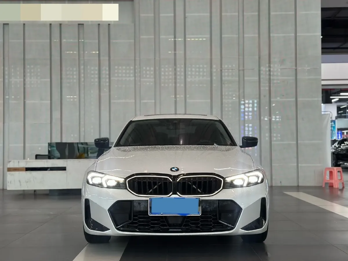 2025 BMW 3 Series 2.0T 245HP L4 8AT,autocango,china used car exporter,china ev exporter,chinese used car exporter,chinese used ev exporter