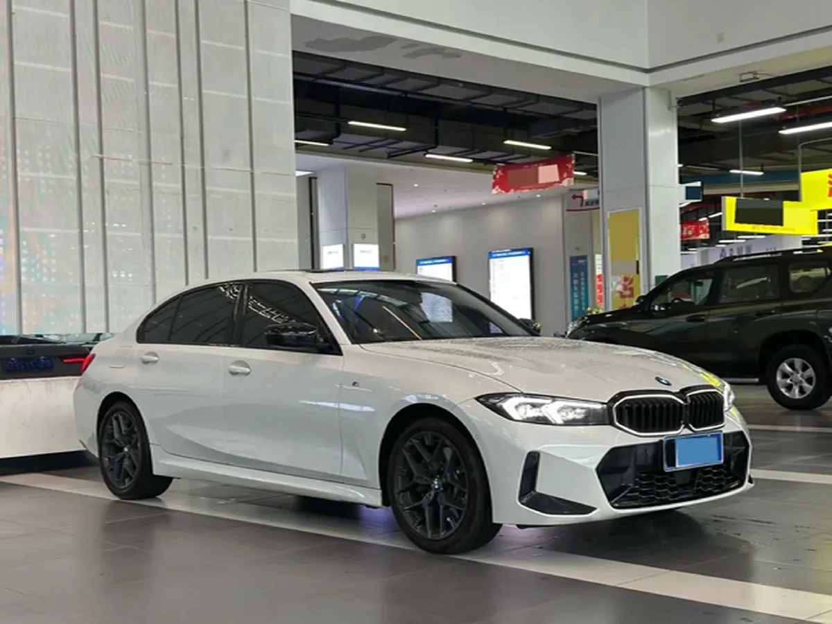 2025 BMW 3 Series 2.0T 245HP L4 8AT,autocango,china used car exporter,china ev exporter,chinese used car exporter,chinese used ev exporter