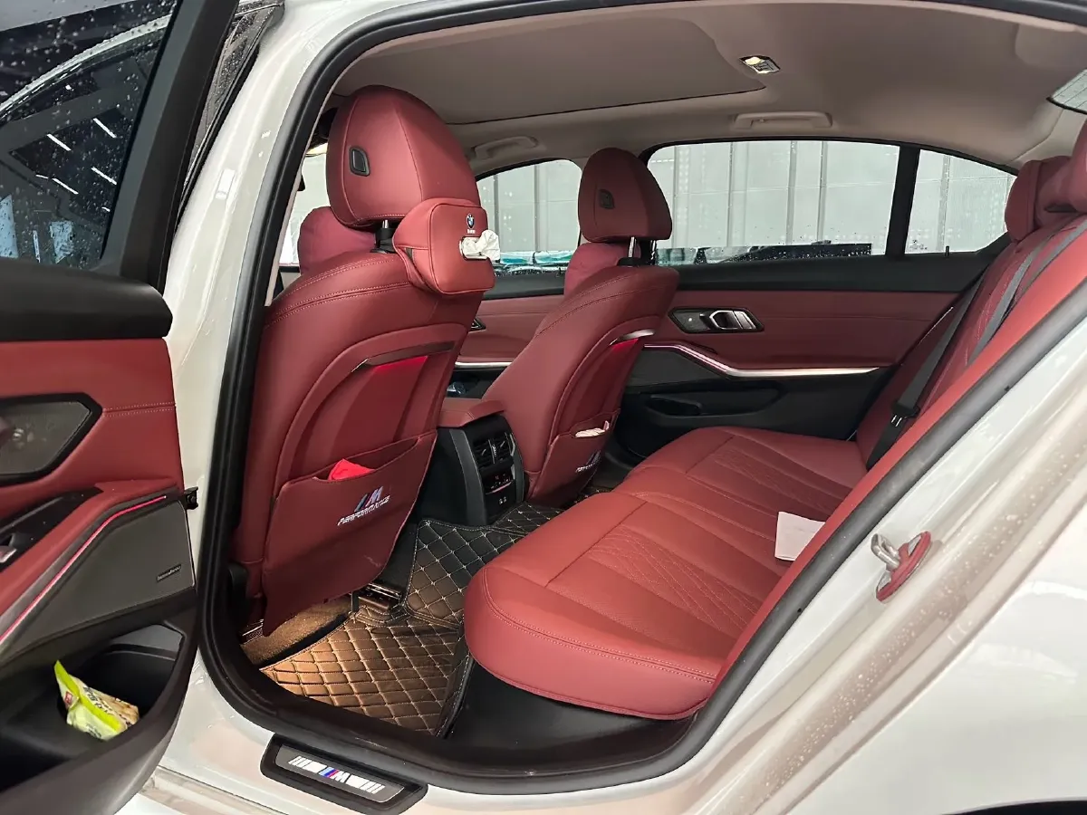 2025 BMW 3 Series 2.0T 245HP L4 8AT,autocango,china used car exporter,china ev exporter,chinese used car exporter,chinese used ev exporter