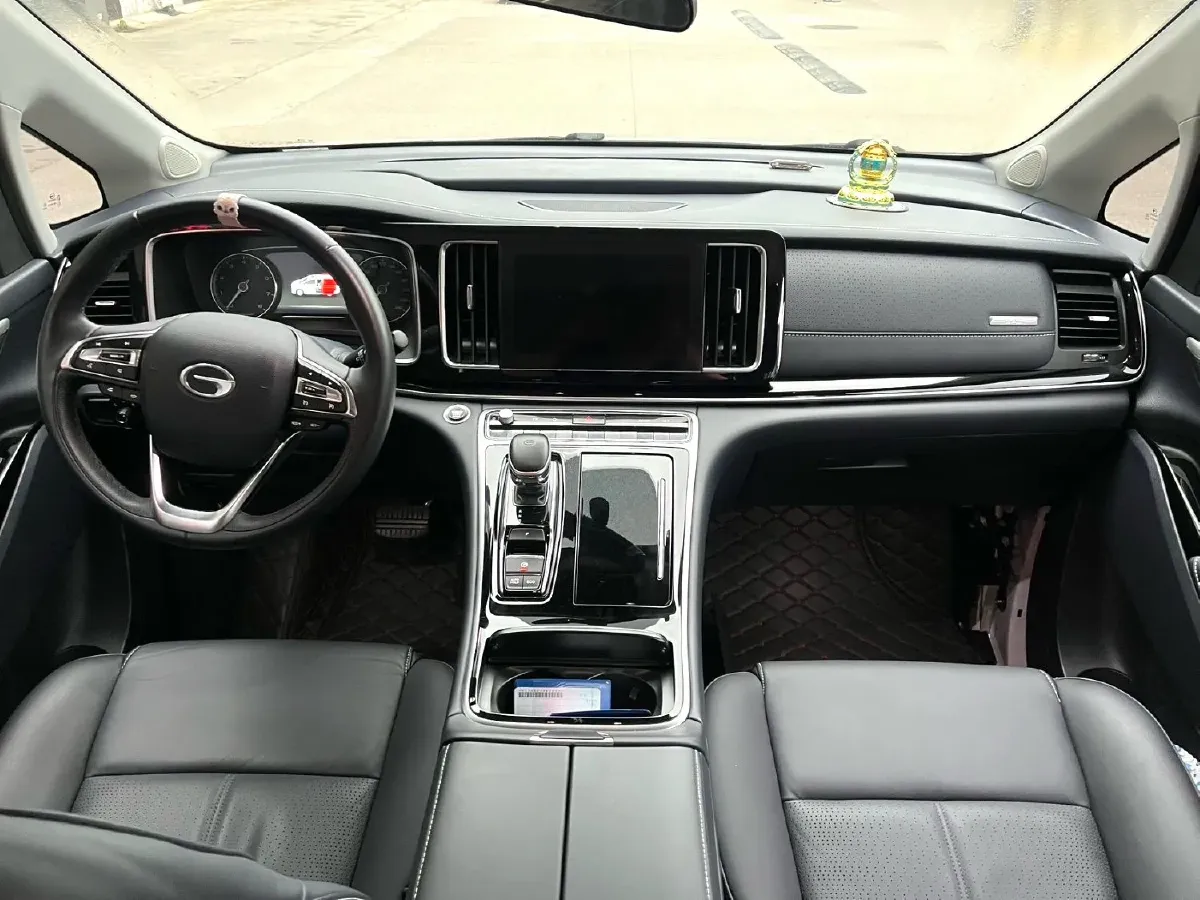 2021 GAC Trumpchi M8 2.0T 252HP L4 8AT,autocango,china used car exporter,china ev exporter,chinese used car exporter,chinese used ev exporter