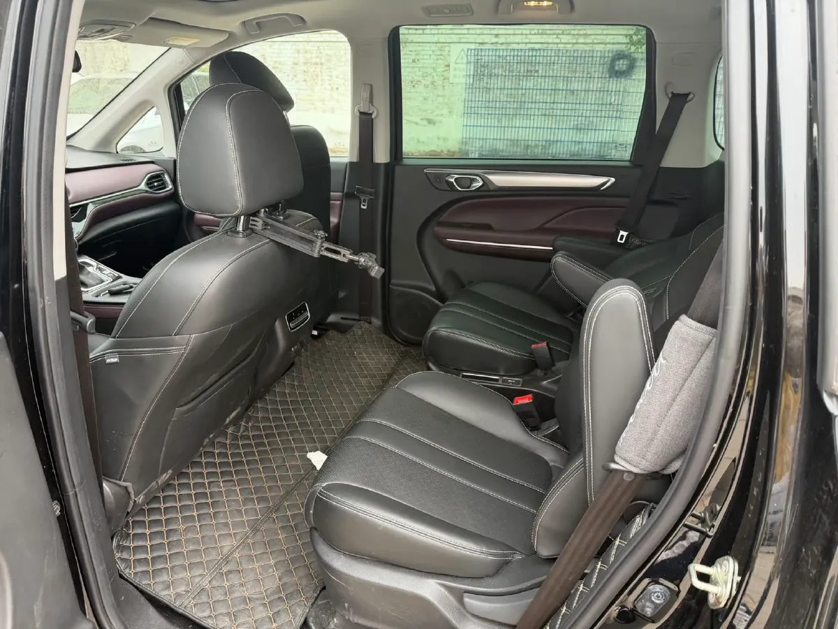 2021 GAC Trumpchi M6 1.5T 169HP L4 7DCT,autocango,china used car exporter,china ev exporter,chinese used car exporter,chinese used ev exporter
