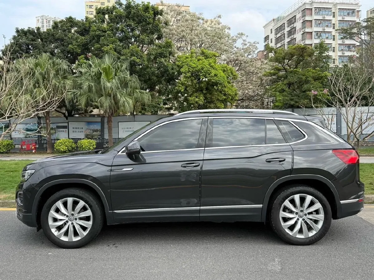 2021 Volkswagen Tayron 2.0T 220HP L4 7DCT,autocango,china used car exporter,china ev exporter,chinese used car exporter,chinese used ev exporter