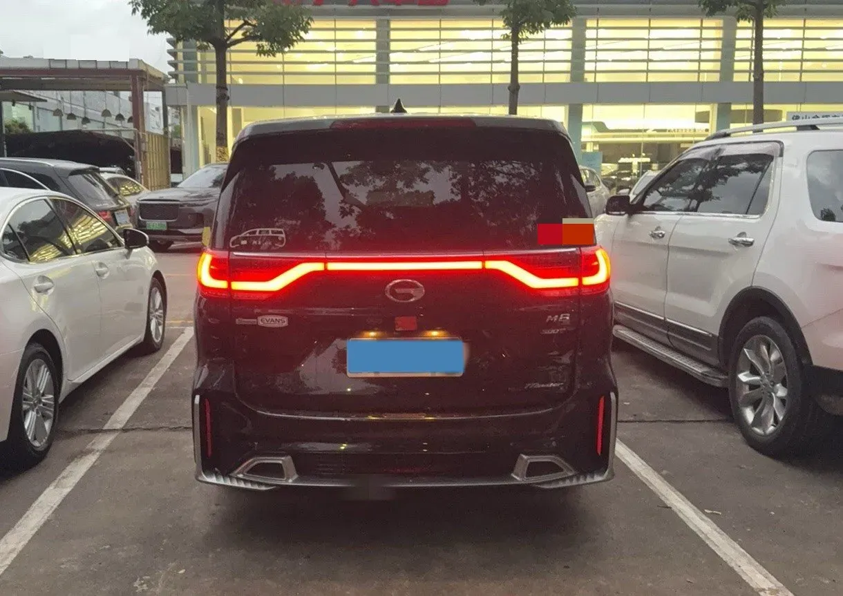 2021 GAC Trumpchi M8 2.0T 252HP L4 8AT,autocango,china used car exporter,china ev exporter,chinese used car exporter,chinese used ev exporter