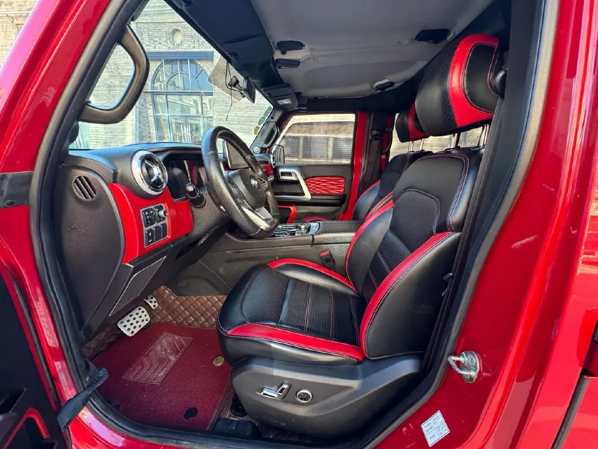2018 Beijing BJ40 2.0T 218HP L4 6AT,autocango,china used car exporter,china ev exporter,chinese used car exporter,chinese used ev exporter