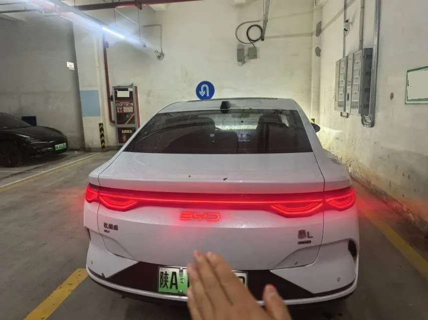 2025 BYD QinL BEV,autocango,china used car exporter,china ev exporter,chinese used car exporter,chinese used ev exporter