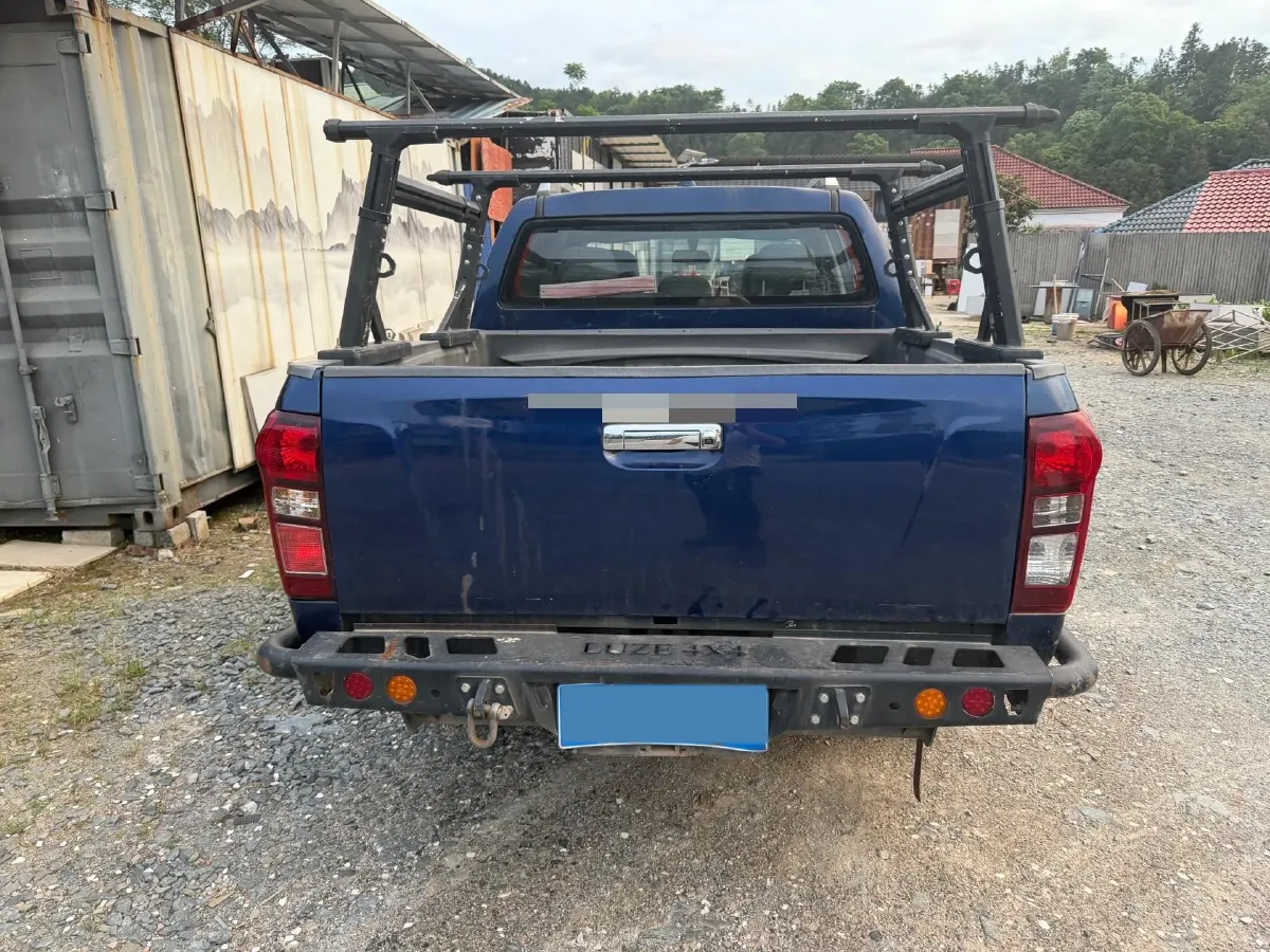 2019 Isuzu D-MAX 3.0T 177HP L4 6AT,autocango,china used car exporter,china ev exporter,chinese used car exporter,chinese used ev exporter