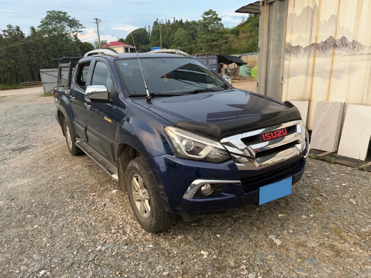 2019 Isuzu D-MAX 3.0T 177HP L4 6AT,autocango,china used car exporter,china ev exporter,chinese used car exporter,chinese used ev exporter