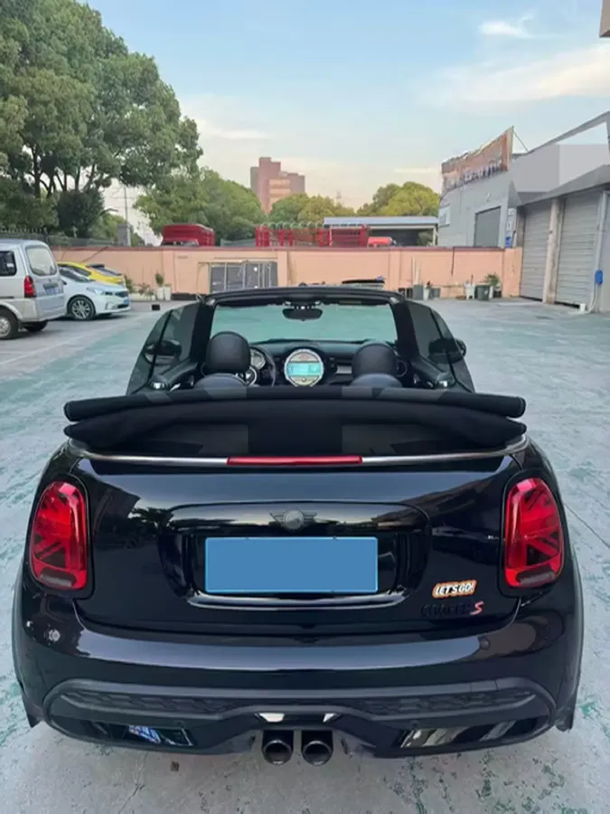 2023 MINI MINI 2.0T 192HP L4 7DCT,autocango,china used car exporter,china ev exporter,chinese used car exporter,chinese used ev exporter
