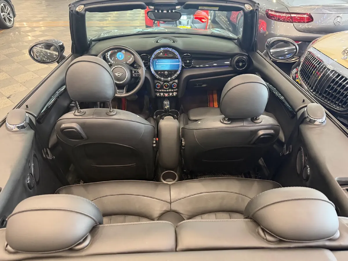 2023 MINI MINI 2.0T 192HP L4 7DCT,autocango,china used car exporter,china ev exporter,chinese used car exporter,chinese used ev exporter