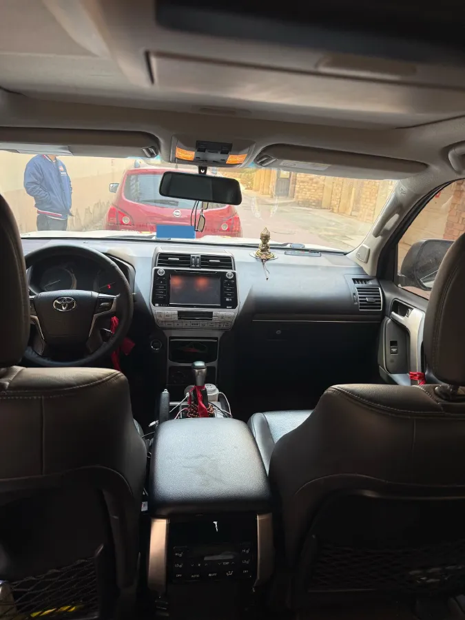 2018 Mercedes-Benz E Class 2.0T 184HP L4 9AT,autocango,china used car exporter,china ev exporter,chinese used car exporter,chinese used ev exporter